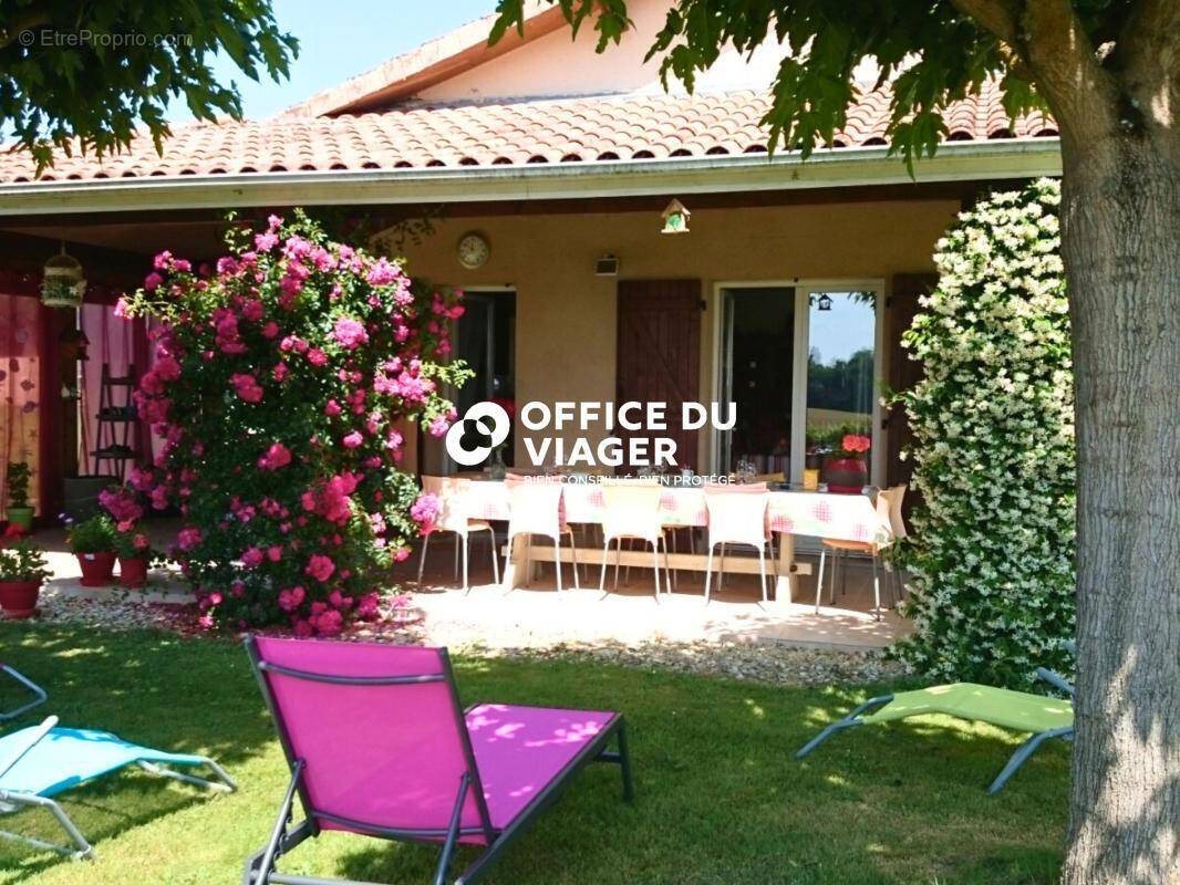 Maison à BOURROUILLAN