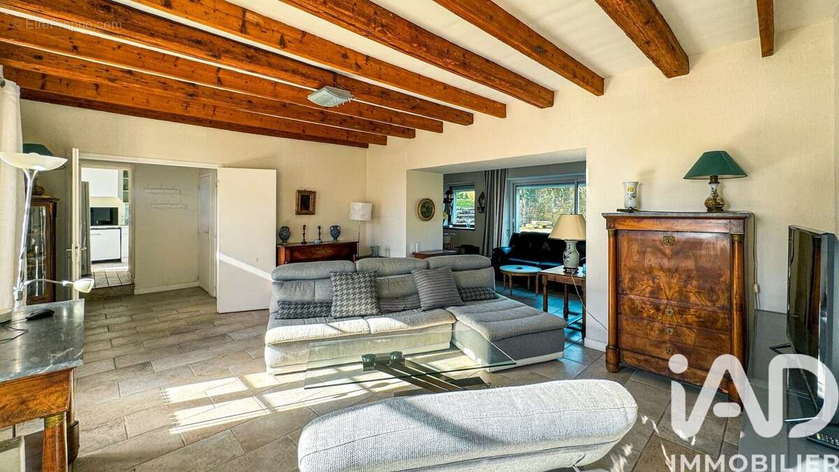 Maison 278 m² à Coatreven  - photo 6