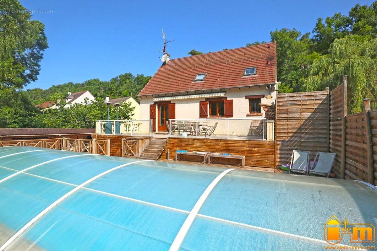 Maison à SACLAS