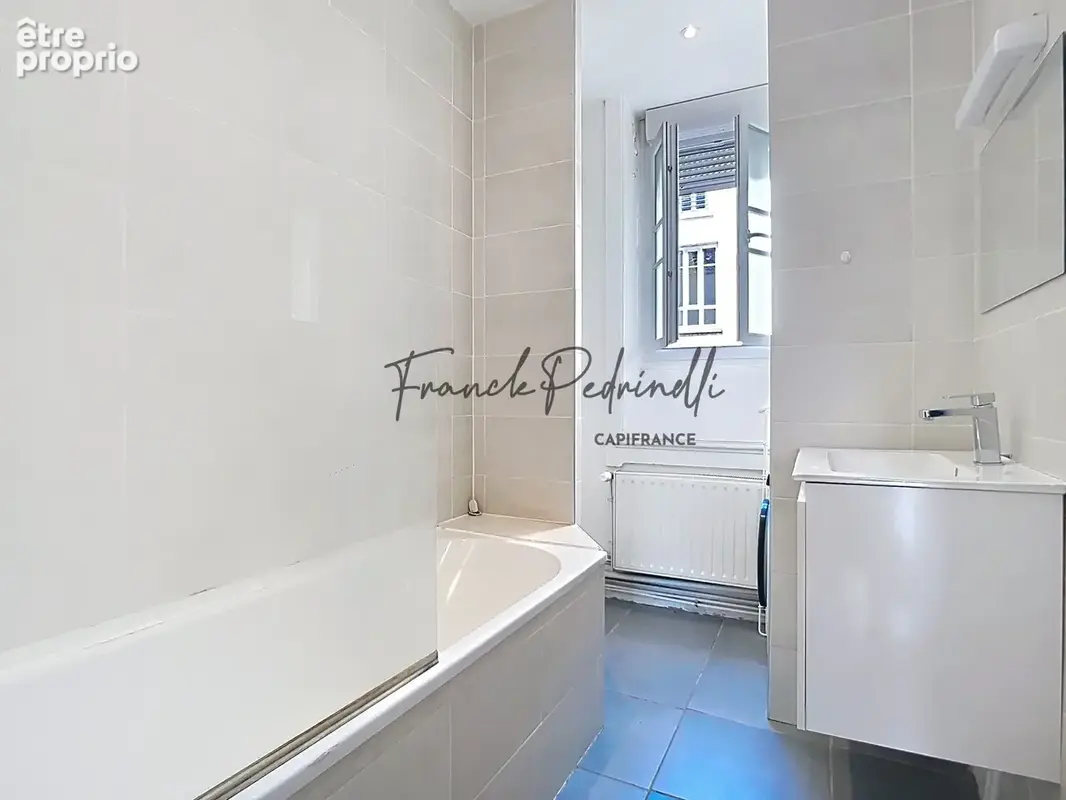 A VENDRE T2 42 m² 150 m de la place Rouget de l’Isle / 15 min Gare Part-Dieu LYON 3EME ARRONDISSEMENT (69) - photo 11