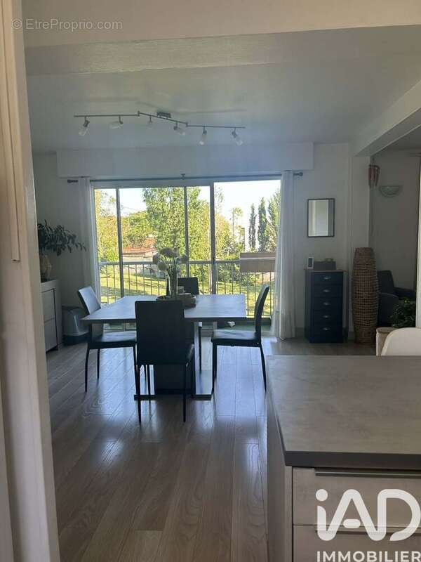 Photo 3 - Appartement à LA ROCHELLE