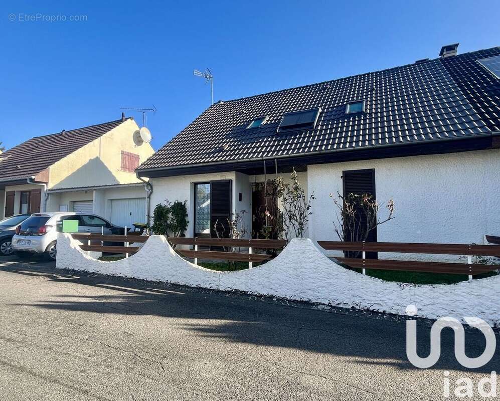 Photo 3 - Maison à ROISSY-EN-BRIE