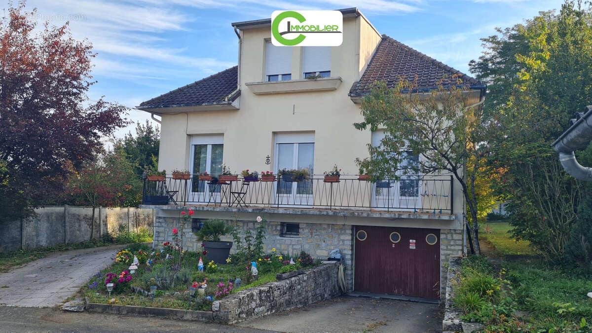 Maison à LA FERTE-BERNARD
