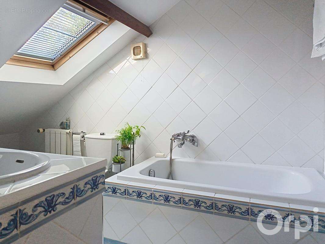 MAISON à vendre de 5 pièces 108m2 à Longjumeau - photo 17