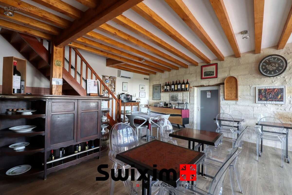 Maison à SAINT-ESTEPHE