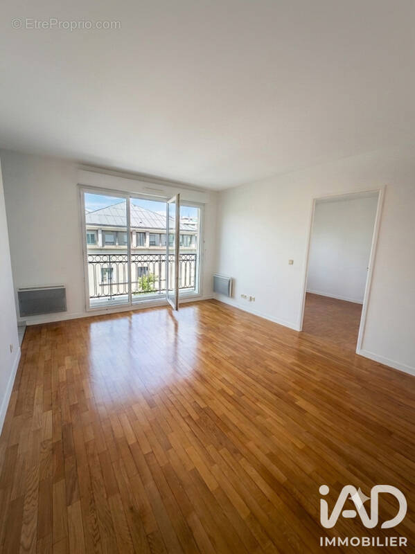 Photo 1 - Appartement à LE PERREUX-SUR-MARNE