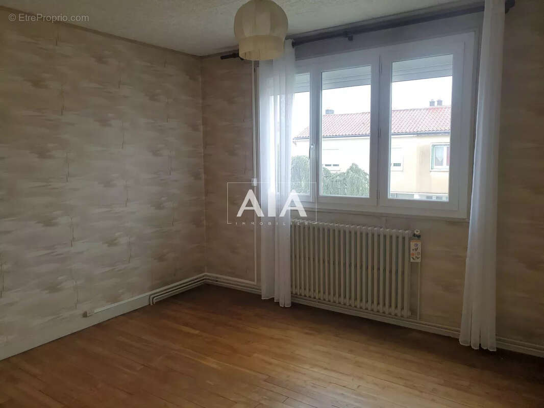 Maison à RUFFEC