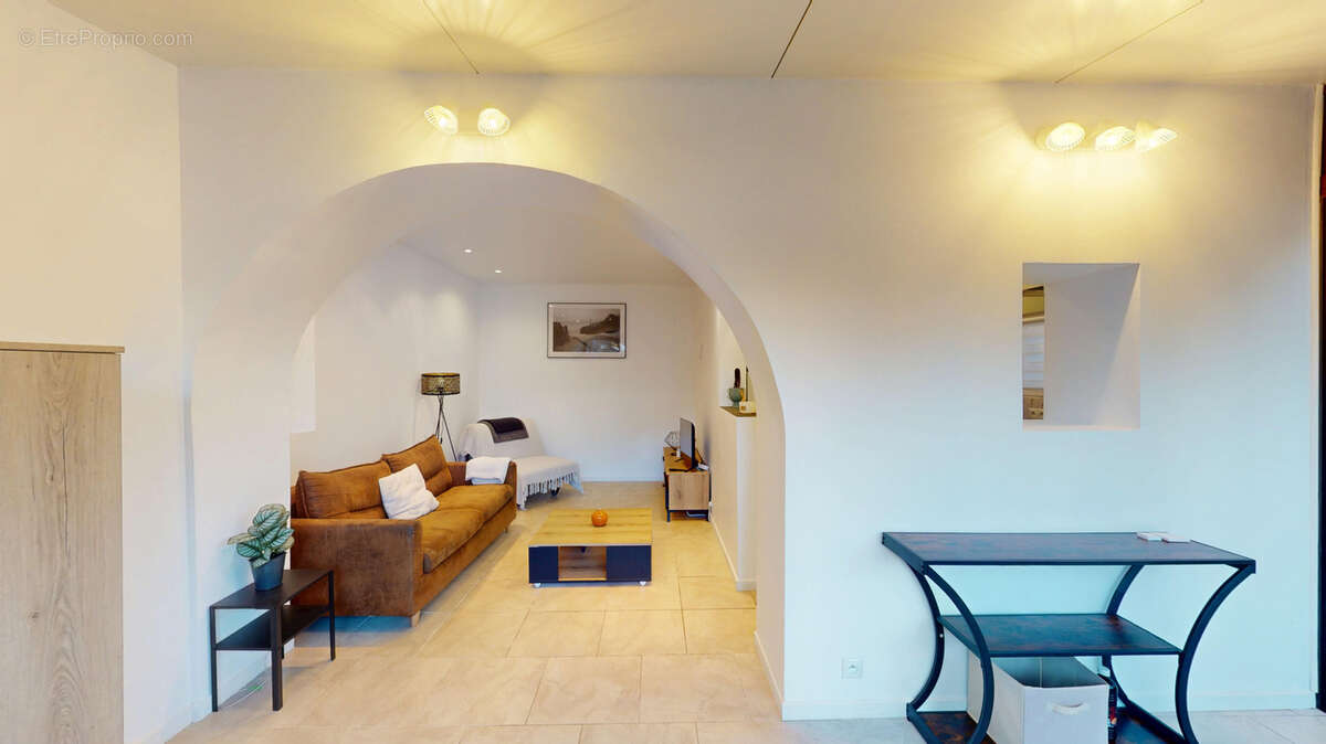 Appartement à SAUSSET-LES-PINS