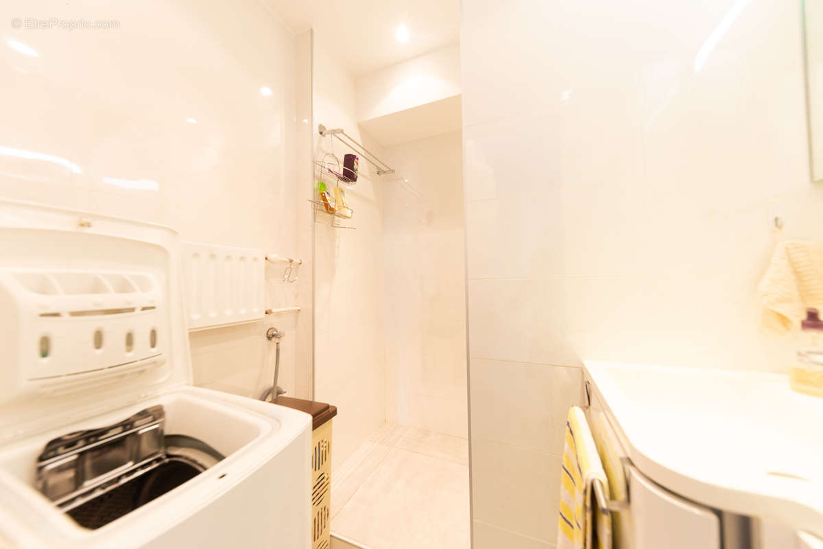 Appartement à MANDELIEU-LA-NAPOULE