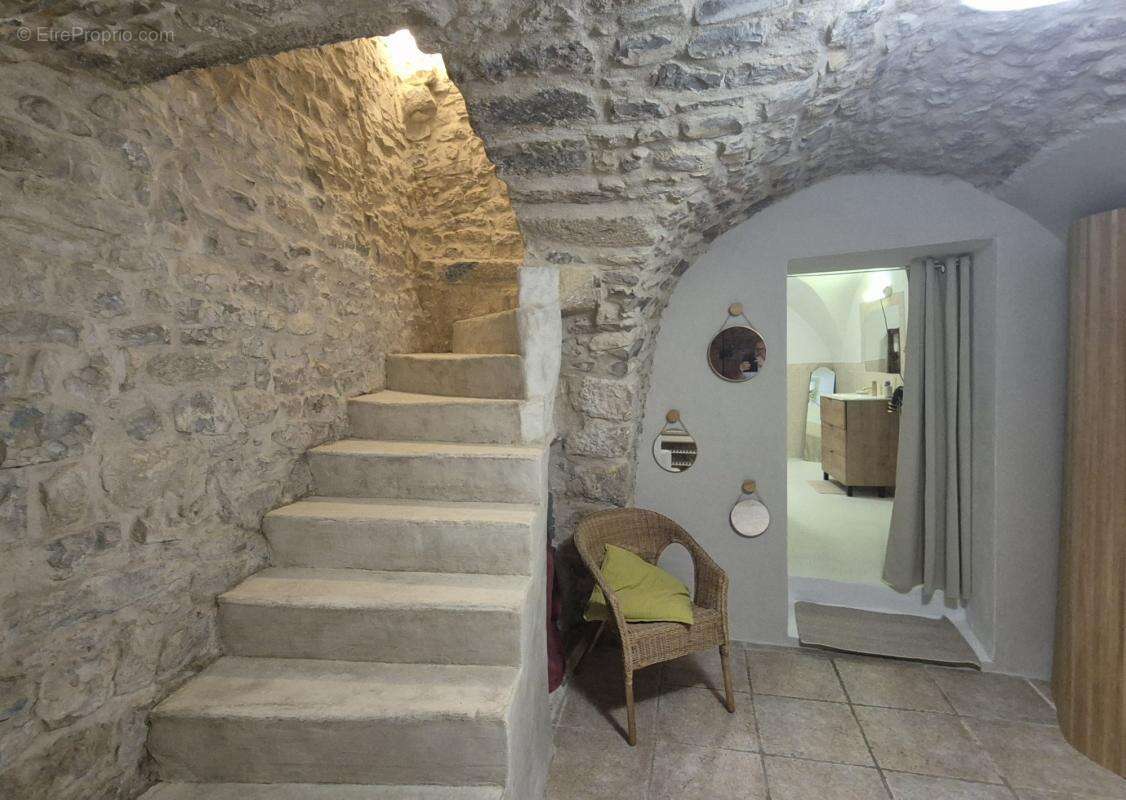 Maison à COMBAS