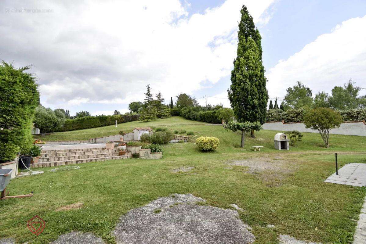 Maison à SAINT-YBARS