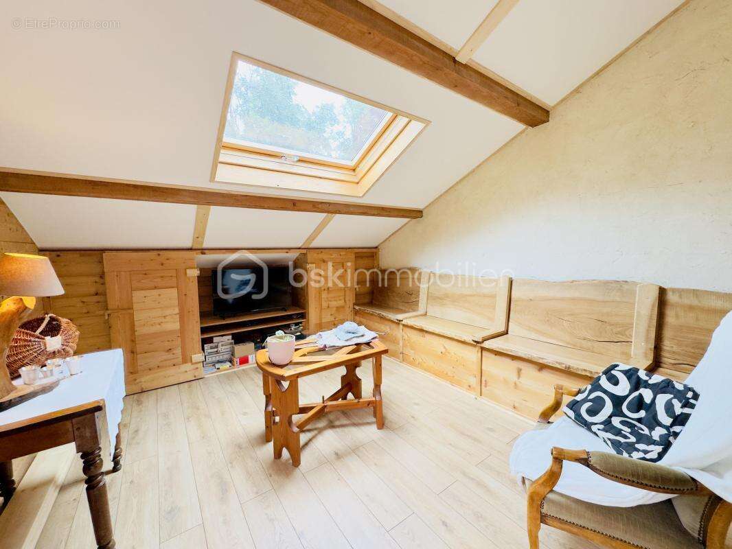 Maison à THORENS-GLIERES