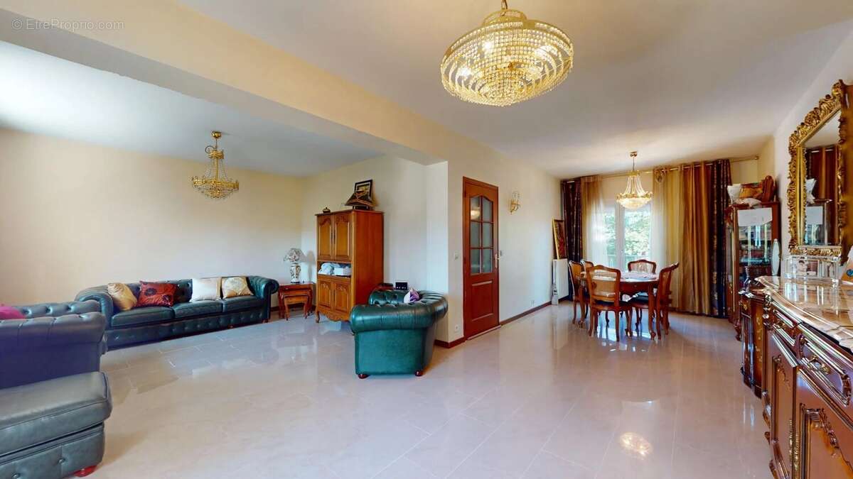 Maison à MONTFERMEIL