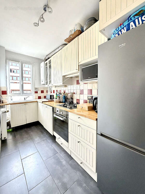 Appartement à LEVALLOIS-PERRET