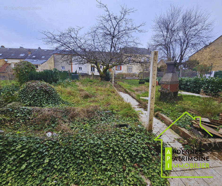 Maison à VILLERS-SEMEUSE