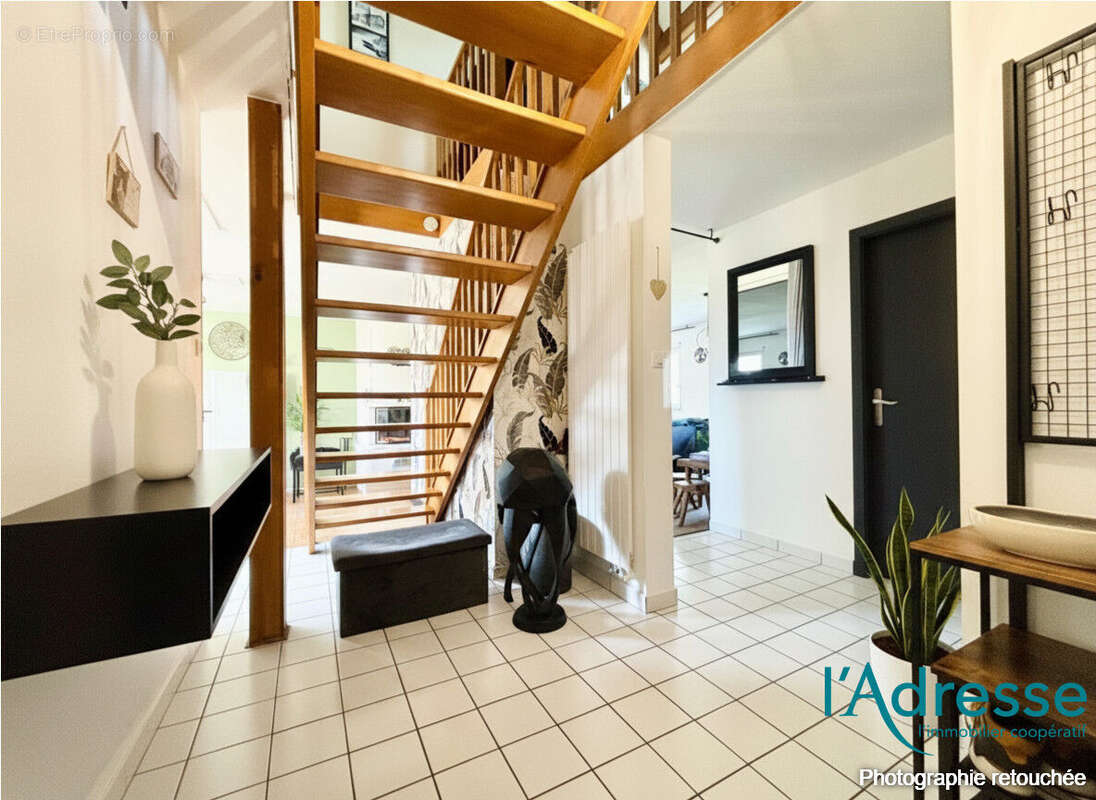 Appartement en duplex 3 pièces 118.88 m2 - photo 8