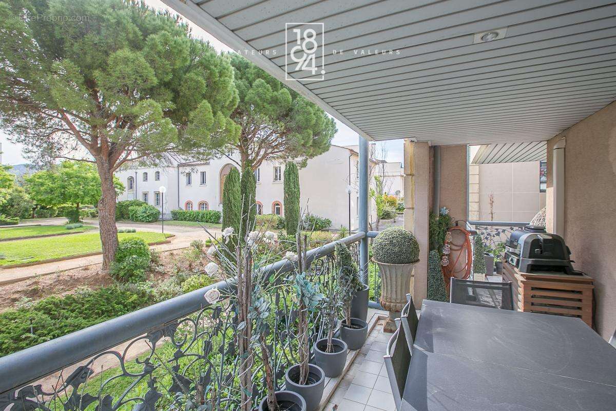 Appartement à MARSEILLE-8E