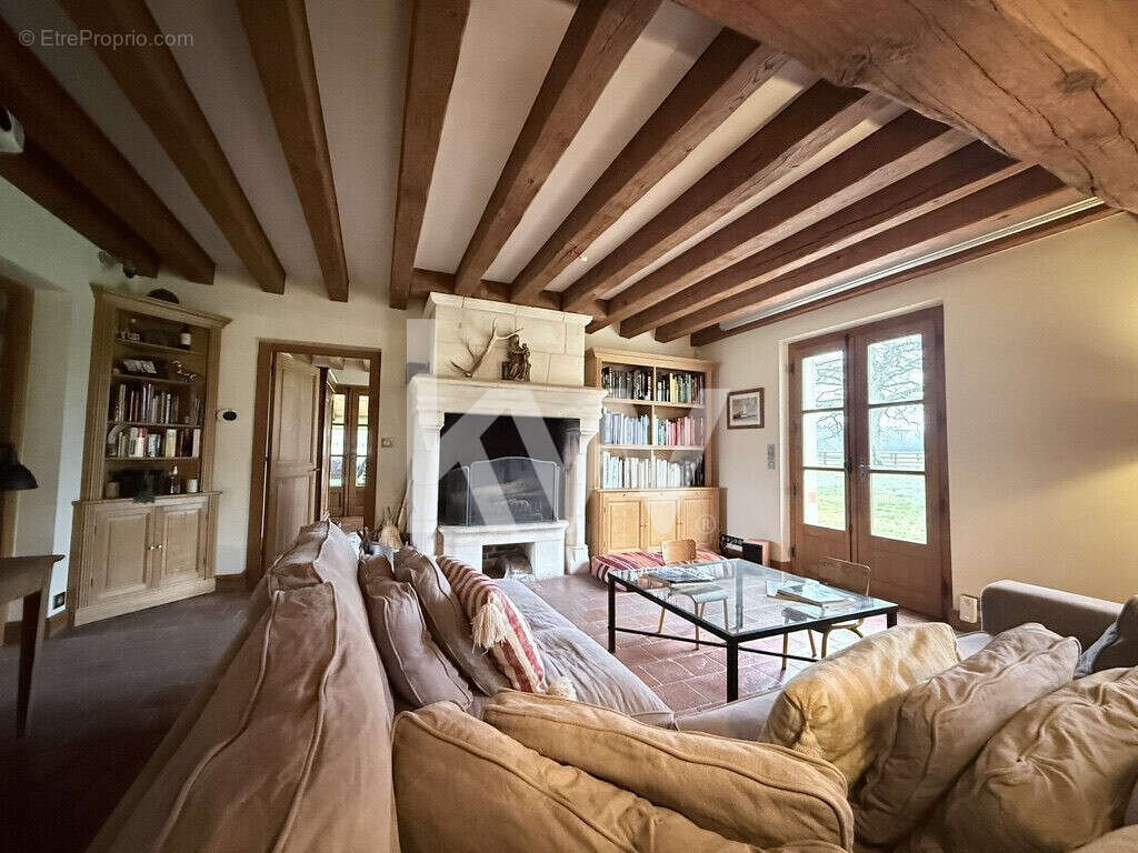 Maison à DHUIZON