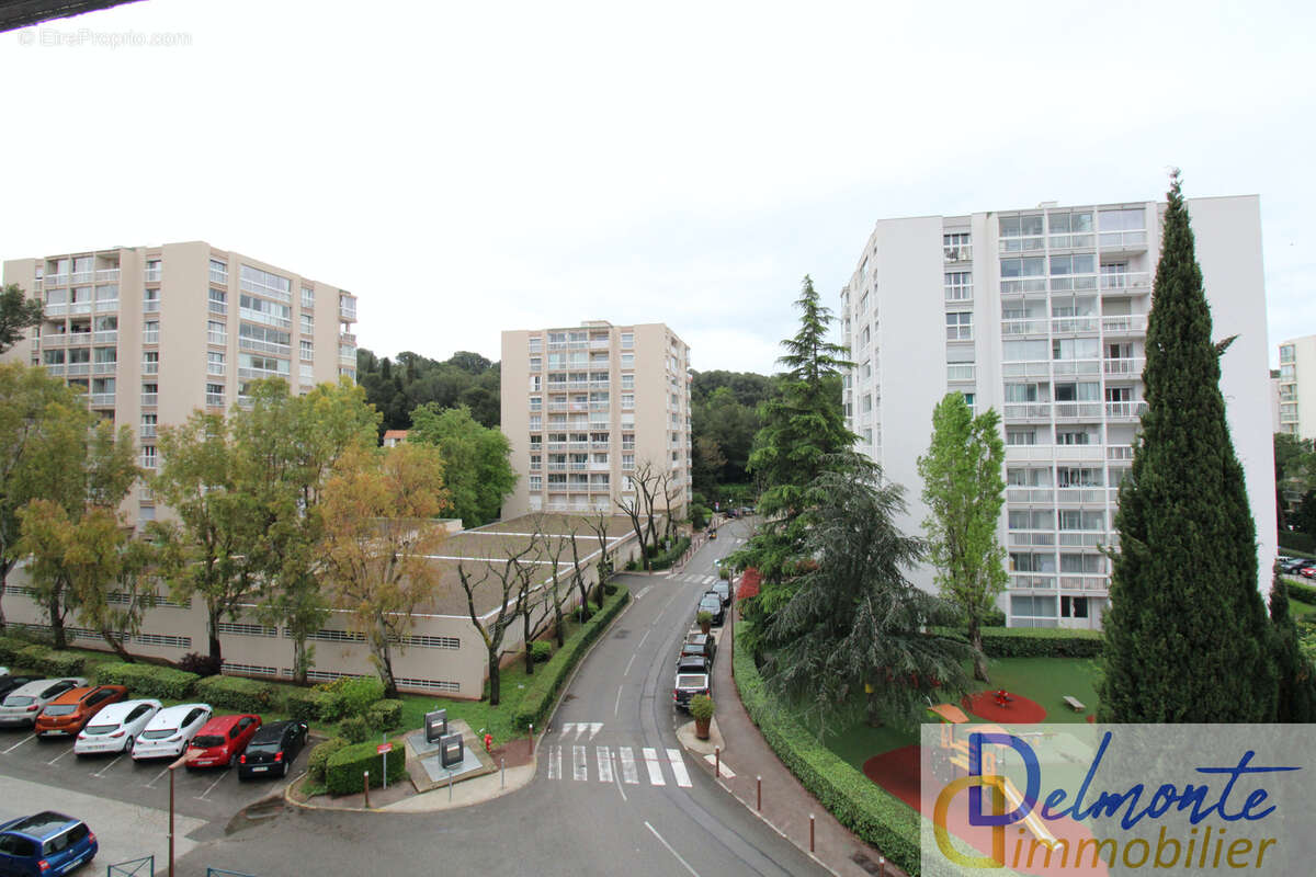 Appartement à LA VALETTE-DU-VAR