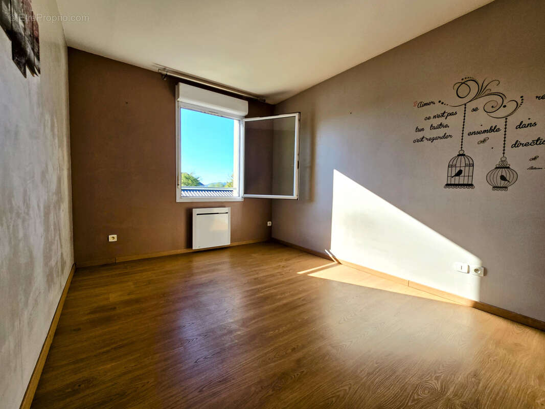 Appartement à BRIVE-LA-GAILLARDE