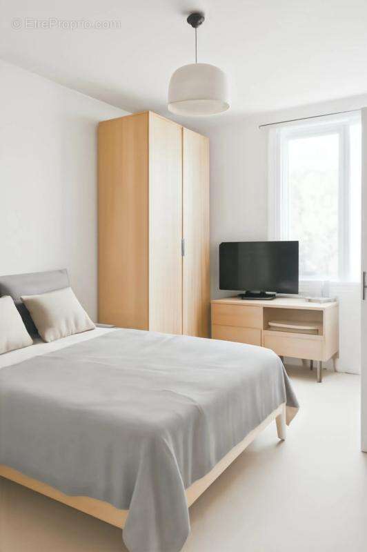 Maison à MONTREUIL-BELLAY