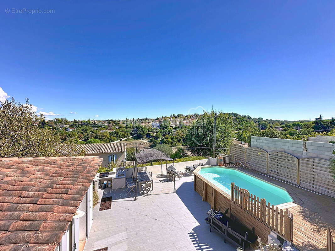 Maison à SAINT-PAUL-EN-FORET