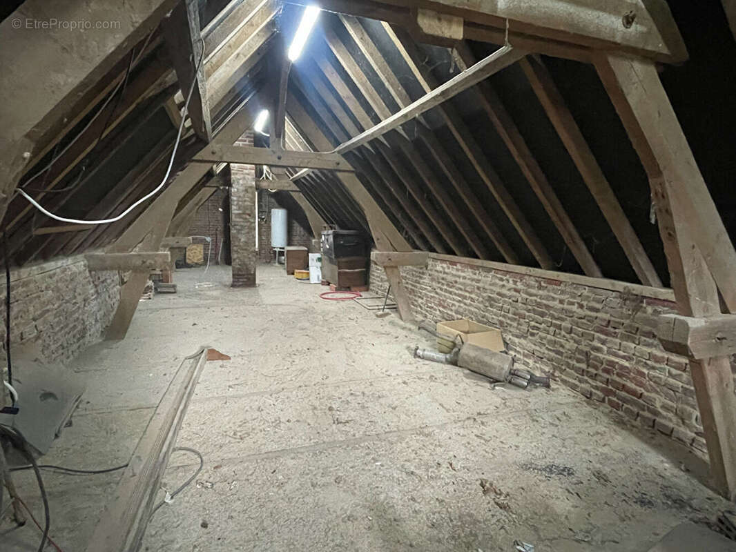 Maison à MONT-BERNANCHON