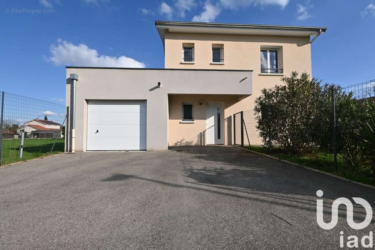 Photo 6 - Maison à PUSIGNAN