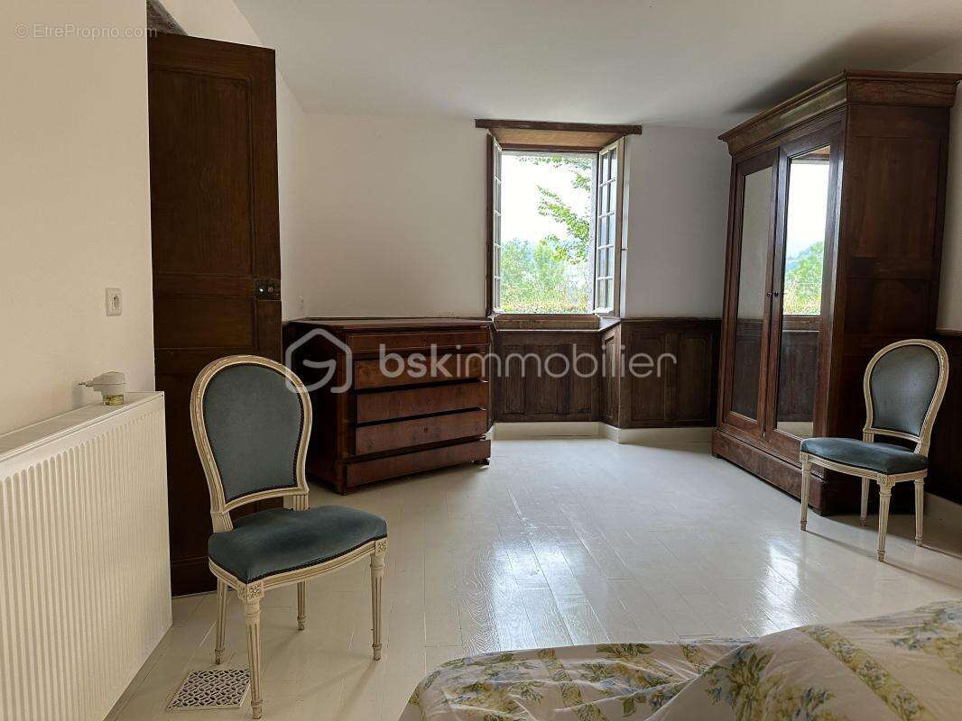 Maison à TARDETS-SORHOLUS