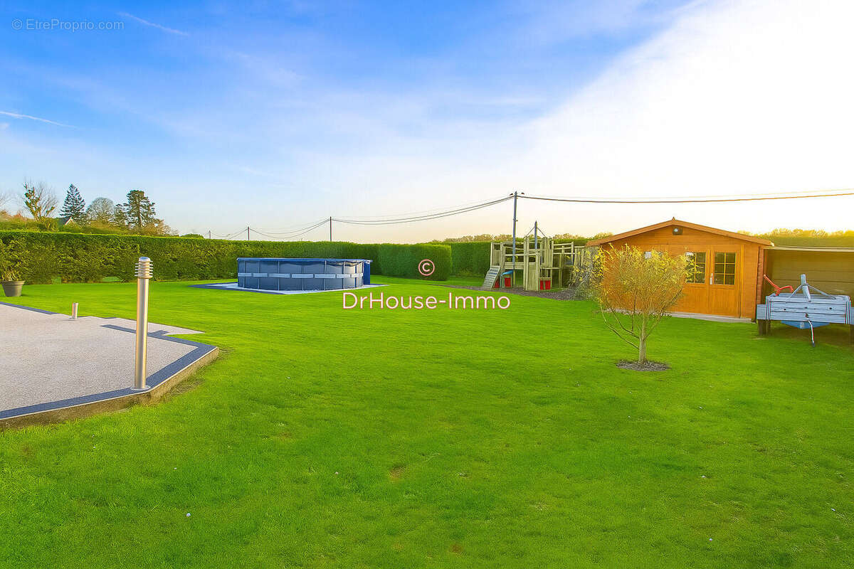 Maison à LE NEUBOURG