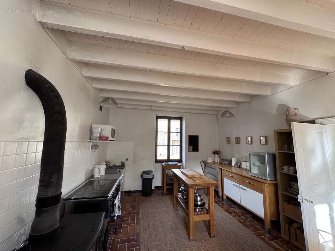 Maison à GENAC
