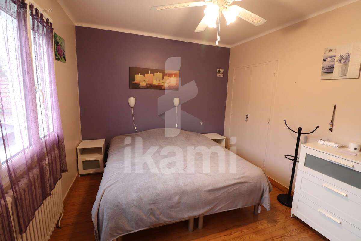 Maison à ROUSSILLON