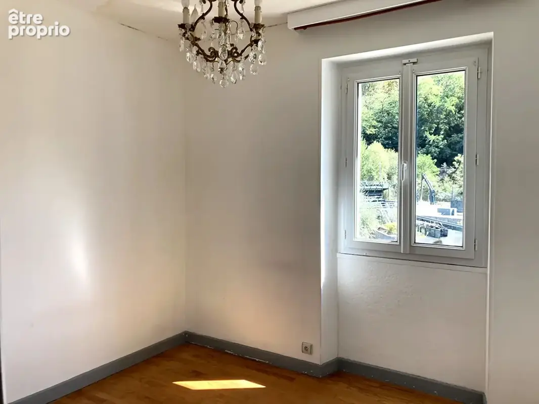 Maison Malemort 4 pièce(s) 90 m2 - photo 12