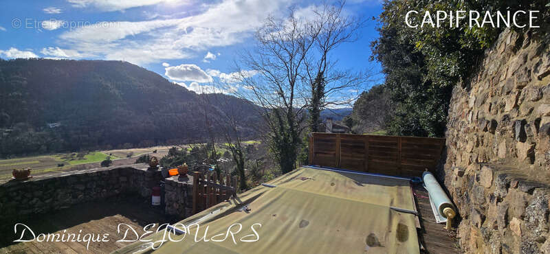 Très Belle Maison en pierres dominant la Vallée de l'Eyrieux avec une vue splendide. 3 chambres, un grand séjour et une piscine - photo 44