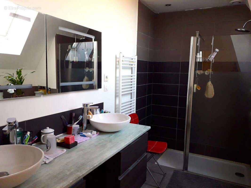 Maison 176 m² à Noyal-Chatillon-Sur-Seiche  - photo 9