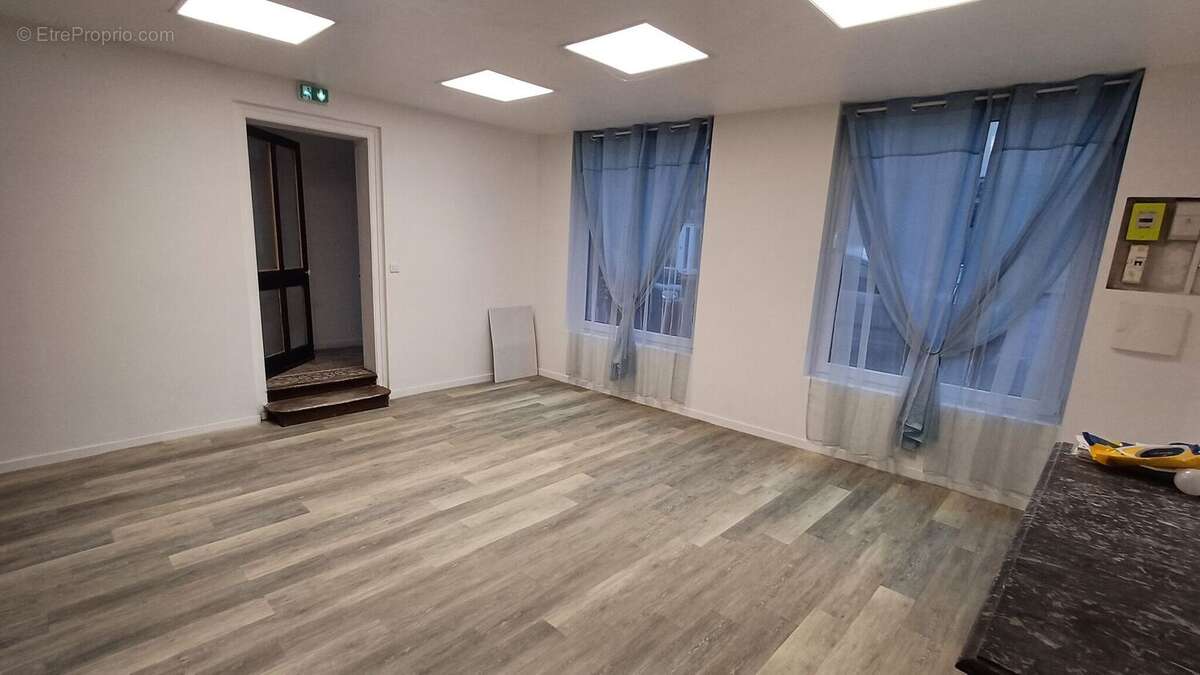 Photo 5 - Maison à AVESNES-SUR-HELPE