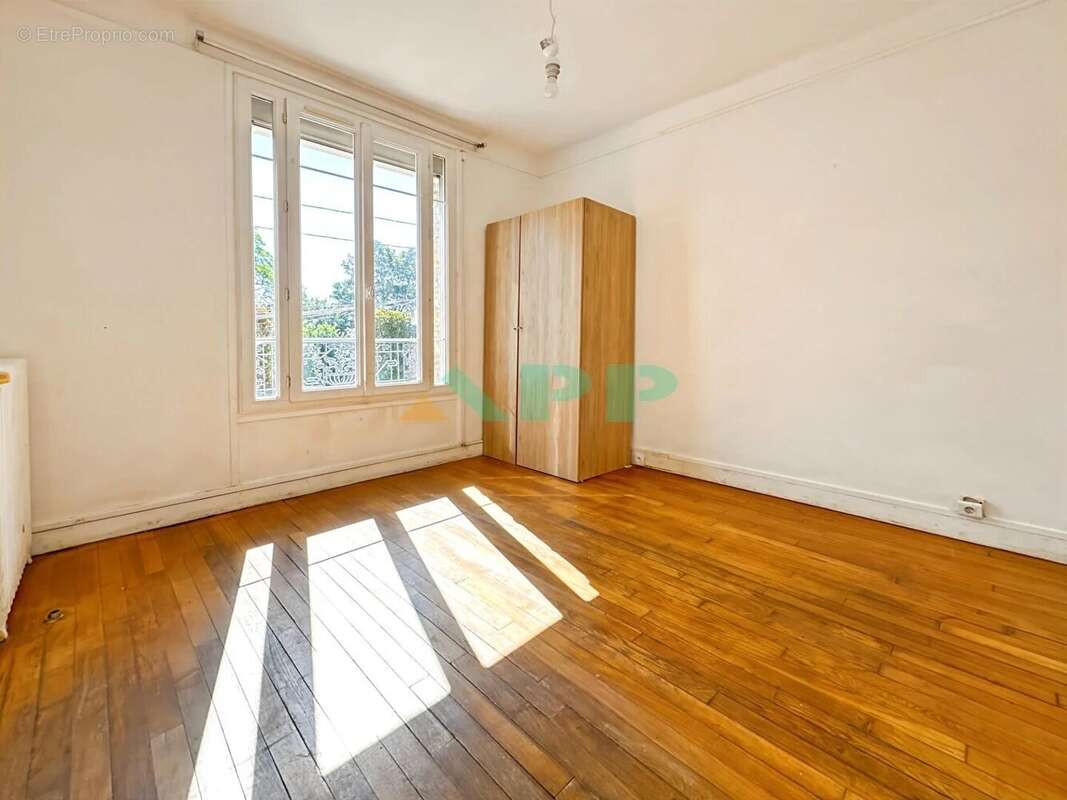 Maison à JUVISY-SUR-ORGE