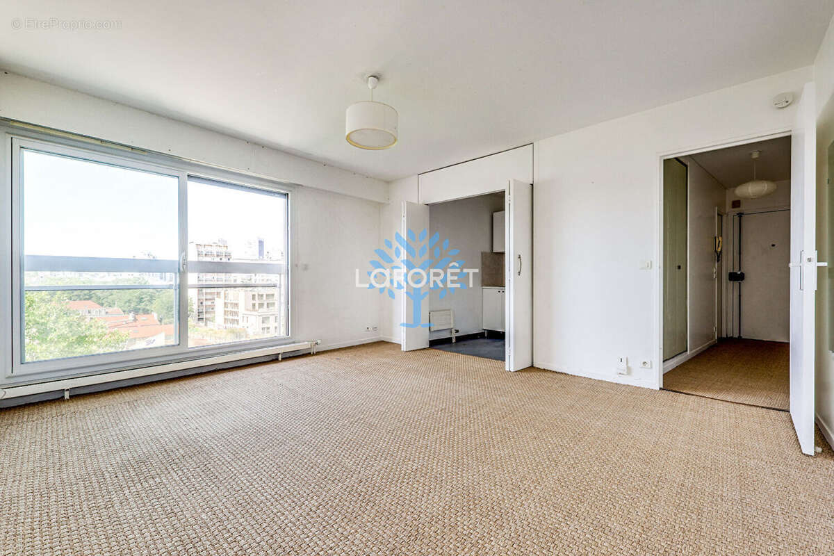 Appartement à PARIS-20E