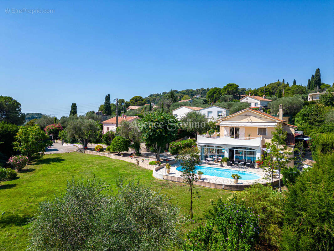 Maison à MOUGINS
