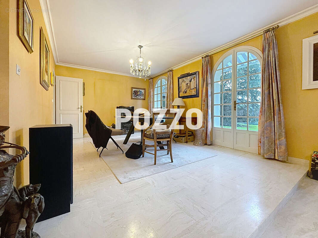 Maison à HEROUVILLE-SAINT-CLAIR