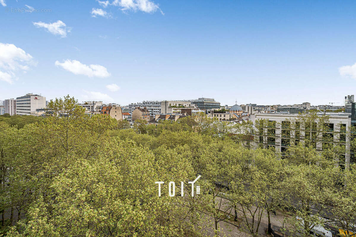 Appartement à PARIS-14E