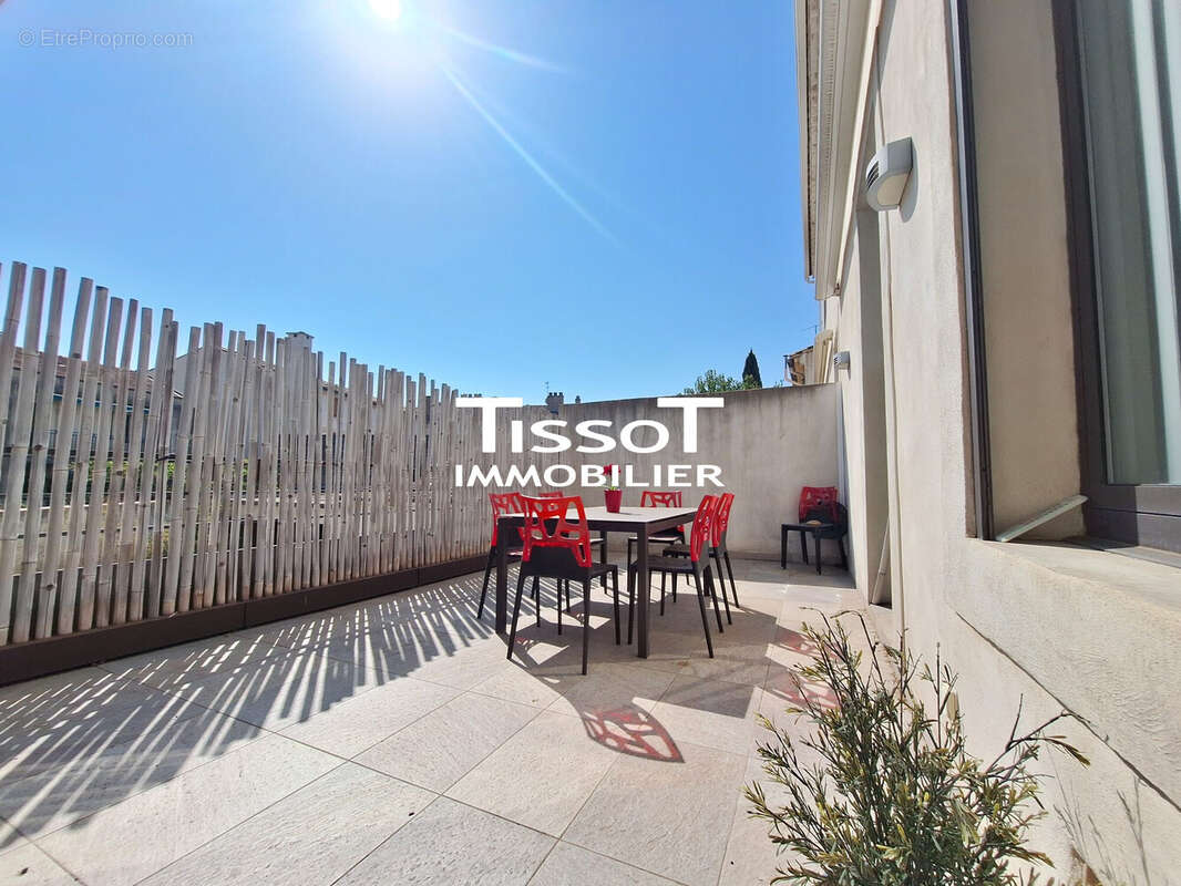 Appartement à NIMES