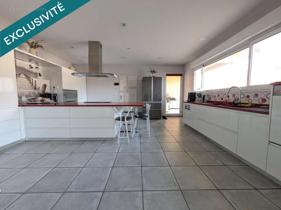 Photo 4 - Maison à VEZERONCE-CURTIN