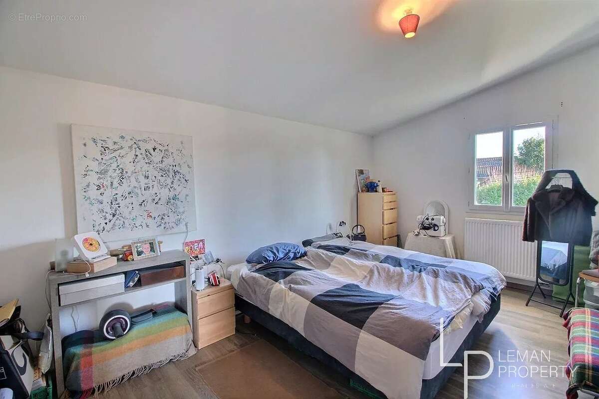 Maison à CHENS-SUR-LEMAN