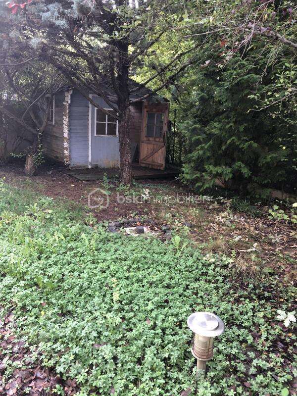 Maison à SAINT-PIERRE-LES-NEMOURS