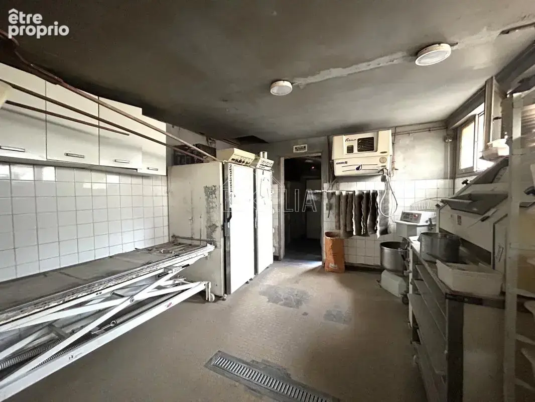 Fonds de commerce boulangerie-pâtisserie 97 m² centre Ézy-sur-Eure - photo 5