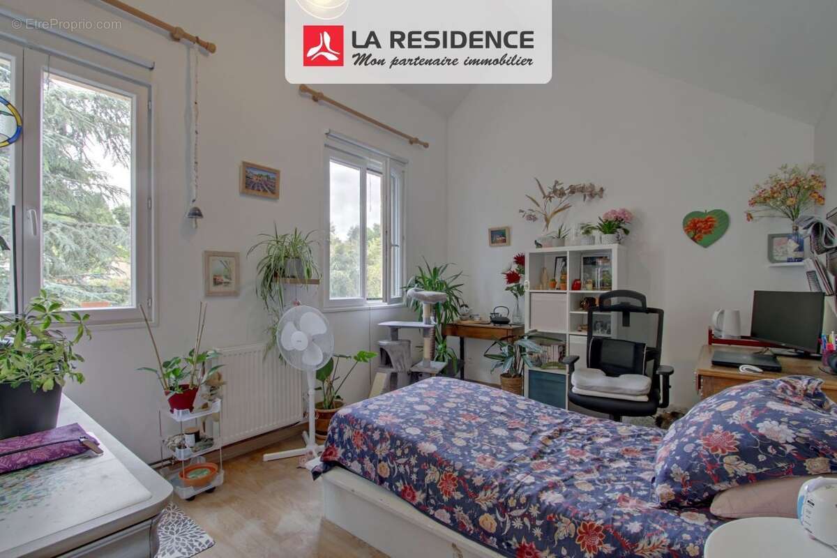 Maison 174 m² à Villers-Sur-Le-Roule  - photo 6