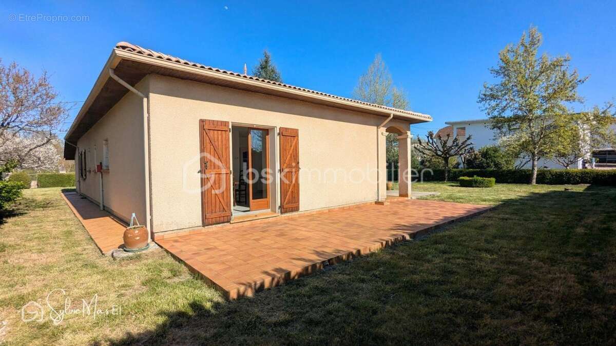 Maison à SAINT-VITE