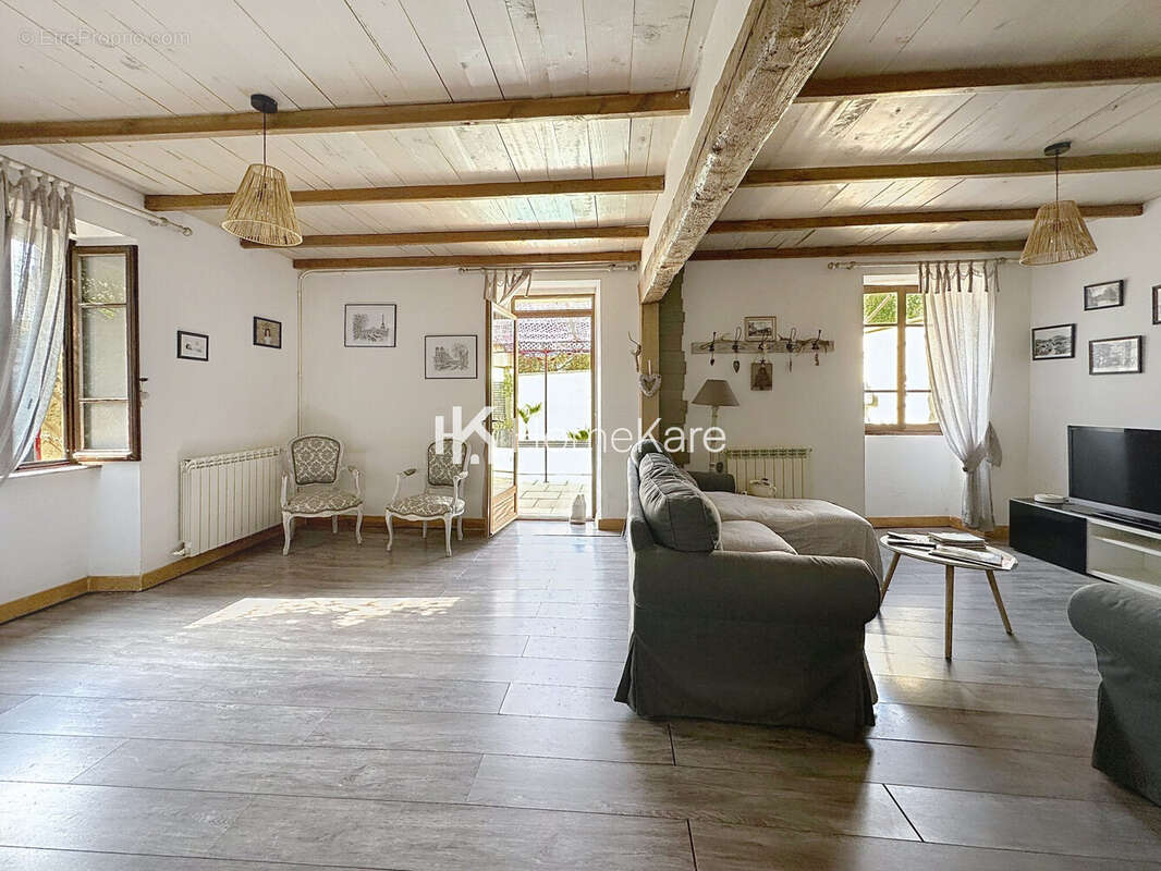 Maison 160 m² à Mane  - photo 7