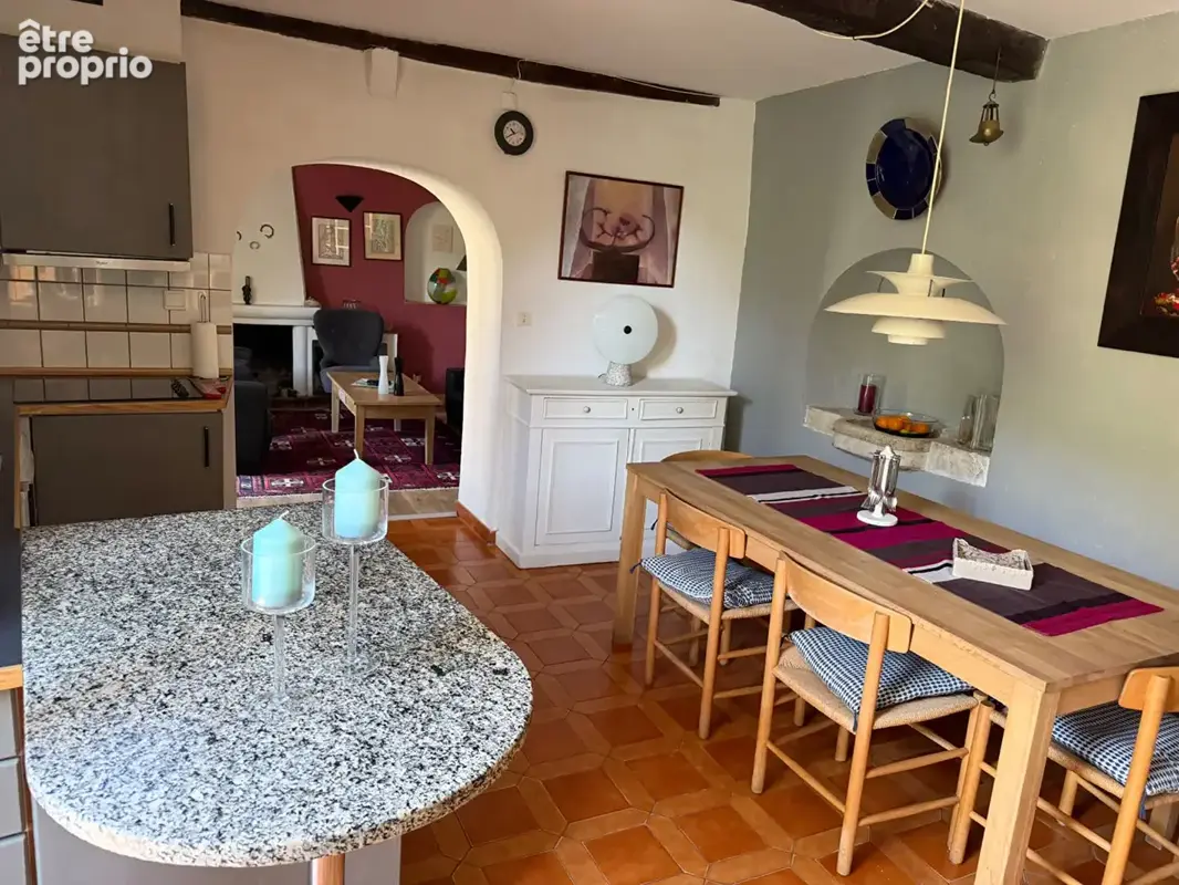 Le Broc : Maison de village 5 Pièces avec dépendance et jardin - photo 8
